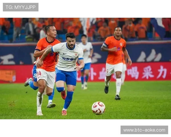 山东泰山豪华三叉戟卡扎伊什维利、克雷桑和泽卡留队，冲击新赛季冠军